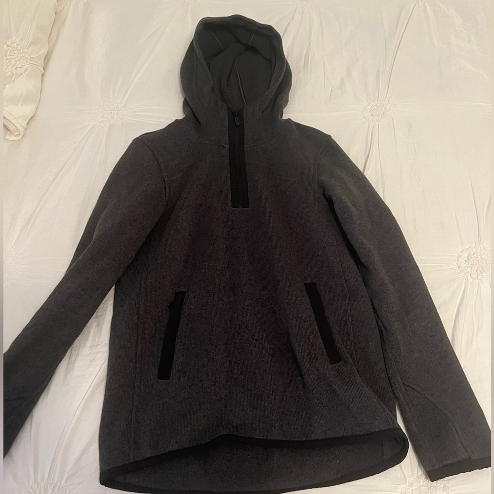 Lululemon half zip